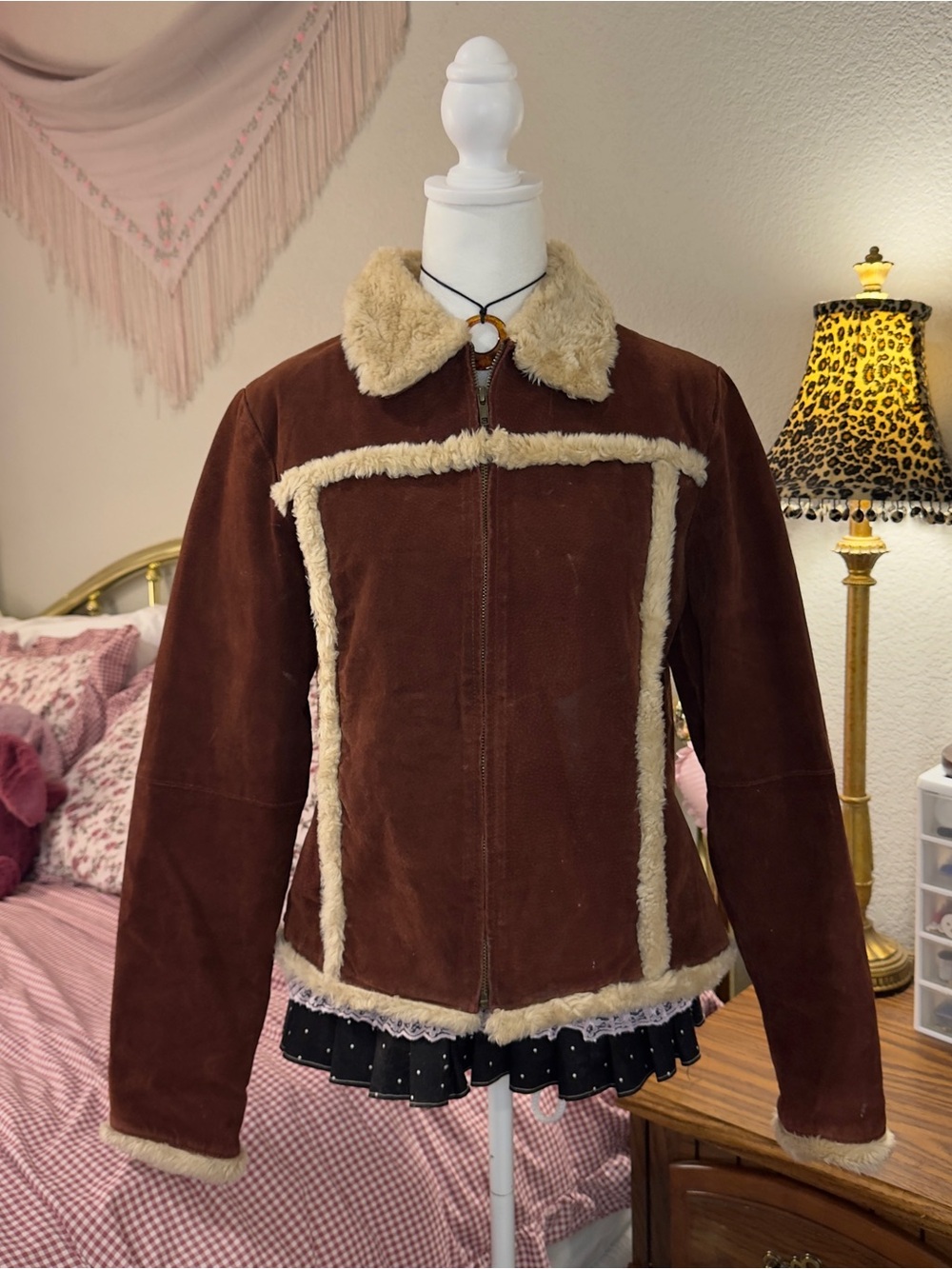 Y2K Brown Leather Jacket with Cream Shearling Trim - Picture 8 of 12